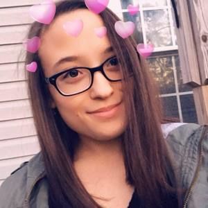 Meet your Posher, Skylar